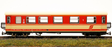 Roco 34000 (H0e) – 1./2. Klasse Personenwagen AB4ipho der ÖBB 