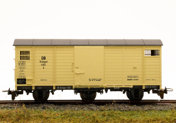 Bemo 2005810 (H0e) – Gedeckter Güterwagen G der DB 