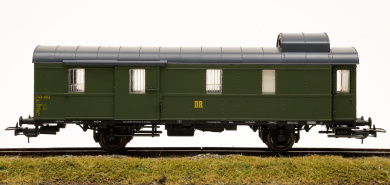 Sachsenmodelle 14323-1 – Gepäckwagen Pwi (ex. Pwi-31a) der (D)DR 