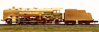 Arnold 2703 – Schlepptender-Dampflok BR 41, DUMMY, Gehäuse 24 Karat vergoldet 