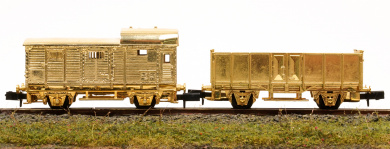 Arnold 8001 – 2-tlg. Güterwagenset aus Zugset, Gehäuse 24 Karat vergoldet 