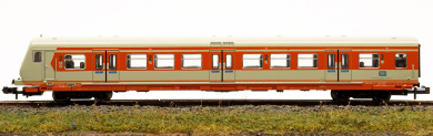 Minitrix 3143 – 2. Klasse S-Bahn Steuerwagen der DB AG 