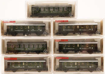 Fleischmann 8063 K – 7-teiliges Nahverkehrswagen-Set -Eisenbahnfreunde Friesland- 