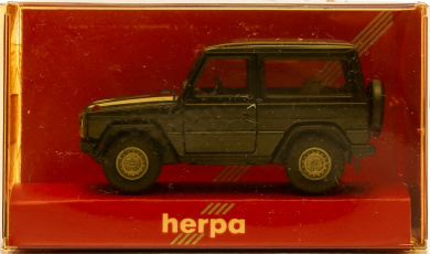 Herpa 2076 (1:87) – Mercedes-Benz Geländewagen, schwarz 