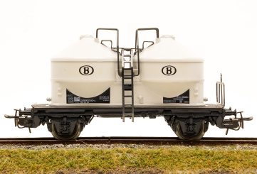 Märklin 4762 – Staubbehälterwagen Uc der SNCB 