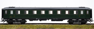 Märklin 4244 – 1. Klasse Schnellzugwagen A 8 myfi der SNCF 