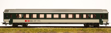 Märklin 4124 – 2. Klasse Einheits-Schnellzugwagen IV B der SBB, Innenbeleuchtung 