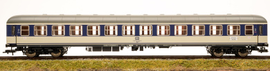 Fleischmann 83 5613 K – 2. Klasse Schnellzugwagen Büm 234 der DB 