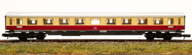 Arnold 3810 (N) – 1. Klasse TEE-Abteilwagen der DB 