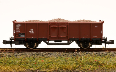Roco 25590 (N) – Offener Güterwagen Omm 55 der DB, beladen  