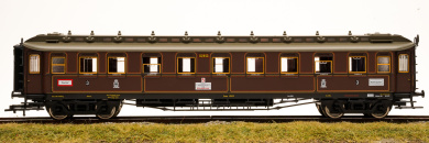 Fleischmann 580903 K (H0) – 3. Klasse Schnellzugwagen C 4ü (Pr08) der KPEV, Zugschlusstafeln 