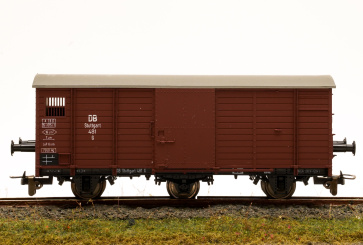 Bemo 2003 811 (H0e) – Gedeckter Güterwagen G der DB 