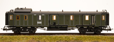 Trix 23764 – Schnellzug-Gepäckwagen PPü der K.Bay.Sts.B. 