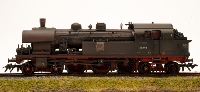 Märklin 37072 – Tender-Dampflok BR 78 der (D)DR, digital (MM) & patiniert 