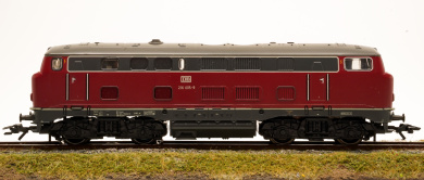 Märklin 3379 – Diesellok BR V160 Lollo der DB, digital (MM) 