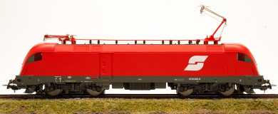 Piko 57410 – Mehrsystem-Elektrolok BR 1016 Taurus der ÖBB 