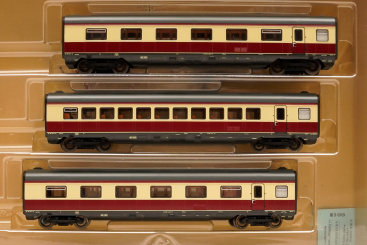 Roco 64058 – 3-teiliges Ergänzungswagen-Set zum Dieseltriebzug TEE BR 601 der DB 