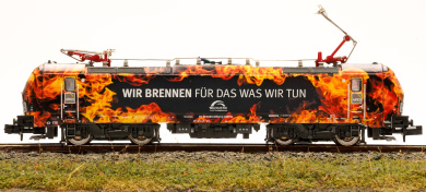 Hobbytrain H30151 (N) – Elektrolok BR 193 -WIR BRENNEN FÜR DAS WAS WIR TUN- der TXLOGISTIK 