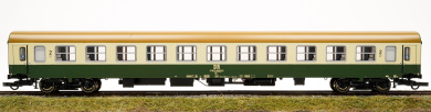 Roco 74802 – 2. Klasse Halberstädter-Schnellzugwagen Bm der (D)DR 