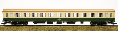Roco 74803 – 2. Klasse Halberstädter-Schnellzugwagen Bm der (D)DR 