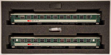 LS Models 47272 – 2-teiliges RIC-Personenwagen-Set UIC-X der SBB 