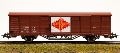 Piko 58912 – Gedeckter Güterwagen Gbs 1500 -Fortschritt- der (D)DR 