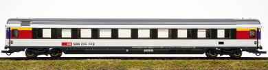 Roco 74280 – 1. Klasse EuroCity-Reisezugwagen Apm der SBB 