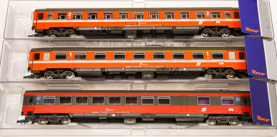 Roco 74044 – 3-teiliges Reisezugwagen-Set -Maria Theresia- der ÖBB 