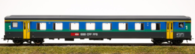 Roco 74565 – 1. Klasse Schnellzugwagen EW II der SBB 