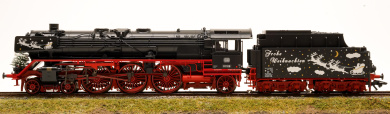 Märklin 39006 – Weihnachts-Dampflok BR 01 der DB, digital (mfx/MM/DCC) & Sound  