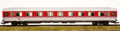 Roco 64931 – 1. Klasse Schnellzugwagen Avmz 207 der DB AG 