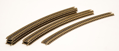 Fleischmann 9120 (N) – 8 x gebogenes Gleis R1, 45° 