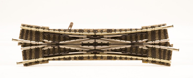 Fleischmann 9185 (N) – Doppelkreuzungsweiche, rechts kreuzend, 15° 