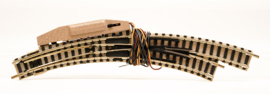 Fleischmann 9142R (N) – Bogenweiche rechts R1/R2 mit Antrieb 