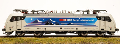 ACME 65630S (AC) – Elektrolok BR 185 Traxx der BLS/SBB Cargo, digital (mfx/DCC) & ESU Sound 5 