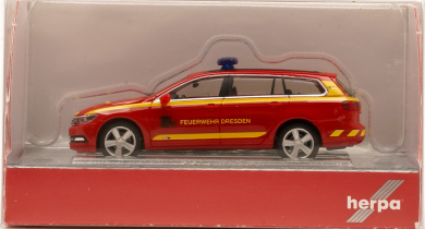 Herpa 095426 (1:87) – VW Passat Variant Feuerwehr Dresden 