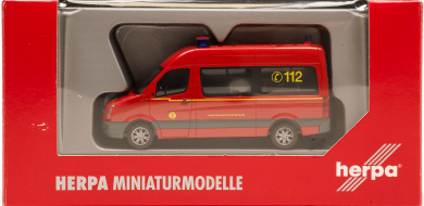 Herpa 047500 (1:87) – VW Crafter Bus MTV Landesfeuerwehrschule Hamburg 