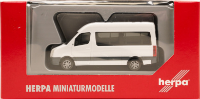 Herpa 047265 (1:87) – VW Crafter Bus Hochdach, weiß 