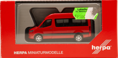 Herpa 093804 (1:87) – Mercedes-Benz Sprinter Bus Hochdach, rot 