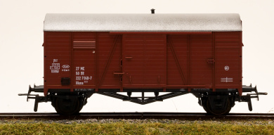 Klein Modellbahn 08/02  – Gedeckter Güterwagen Hkms der (D)DR 