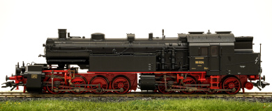 Trix 22326 – Tender-Dampflok BR 96 der DRG, digital (mfx/MM/DCC) & Sound & Rauch 