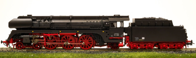 Roco 71268 (DC) – Dampflok BR 01 der (D)DR, digital (DCC) & Sound 