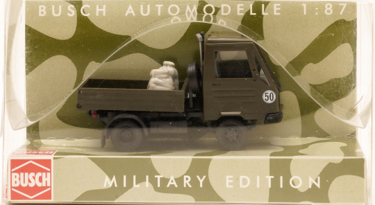 Busch 42203 (1:87) – Multicar mit Pritsche Militär 