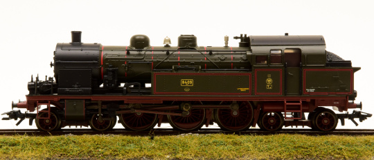 Märklin 37077 – Tenderdampflokomotive T18 (BR 78) der KPEV, digital (mfx/MM) & Sound 