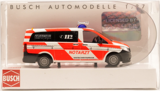 Busch 51118 (1:87) – Mercedes-Benz Feuerwehr Frankfurt am Main Notarzt 