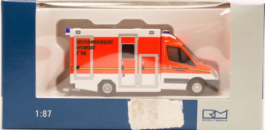 Rietze 61717 (1:87) – Mercedes-Benz Sprinter RTW Feuerwehr Flensburg 