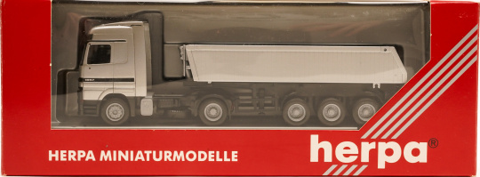 Herpa (1:87) – Mercedes-Benz Actros Kipp-Sattelzug 