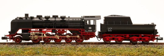 Fleischmann 7183 (N) – Schlepptender-Dampflok BR 50 der DB 