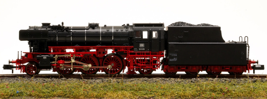 Fleischmann 7123 (N) – Schlepptender-Dampflok BR 23 der DB 