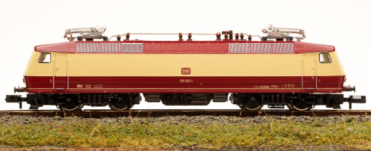 Fleischmann 7350 (N) – Mehrzweck-Elektrolok BR 120 der DB 